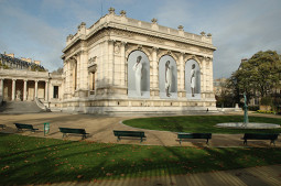 Fashion Meccas around the world