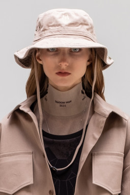 One Wolf SS21 – Shadow Man