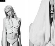 DZHUS SS22 “Physique”